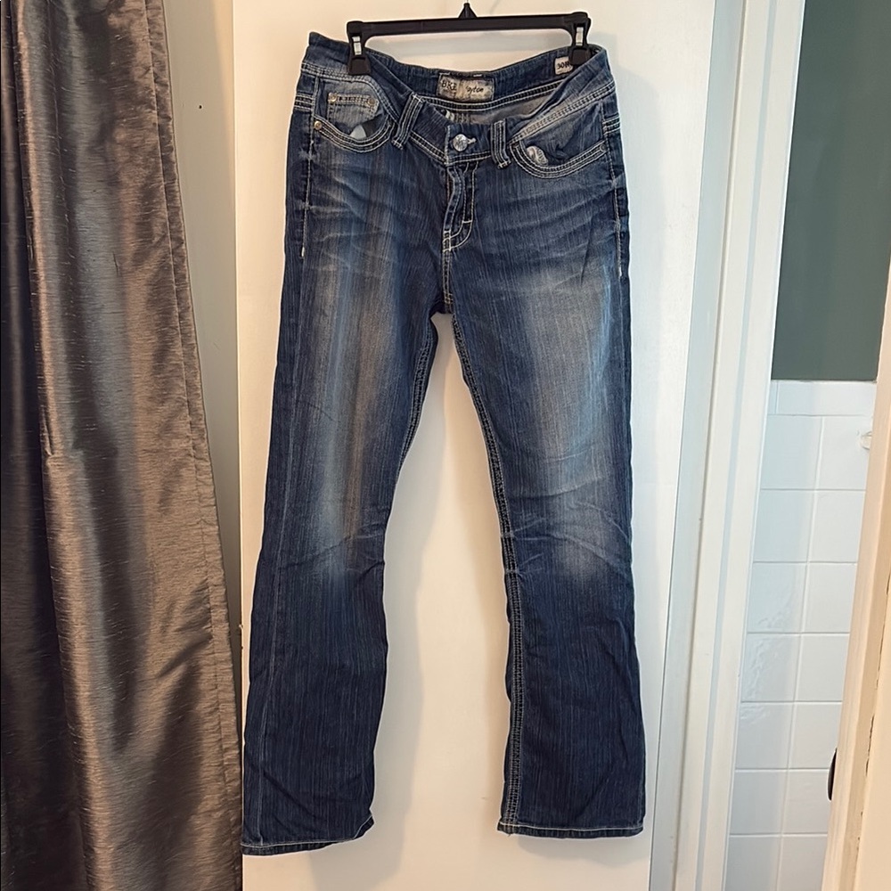 BKE Blue Boot Cut Jeans with Vintage-Inspired Fading
